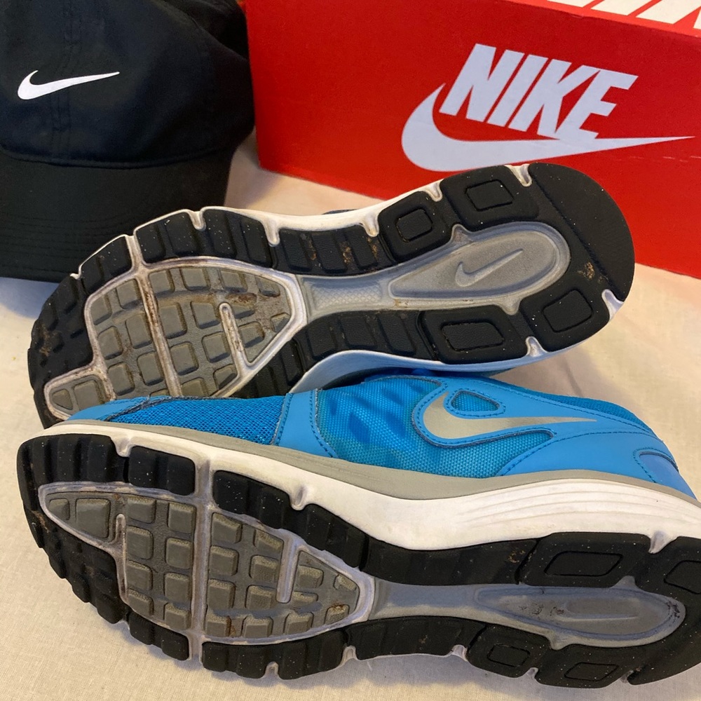 Nike - Picture 5 of 5